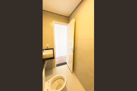 Casa à venda com 143m², 3 quartos e 2 vagas Casa à venda com 143m², 3 quartos e 2 vagasBanheiro