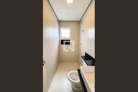 Casa à venda com 143m², 3 quartos e 2 vagas Casa à venda com 143m², 3 quartos e 2 vagasBanheiro da Suíte