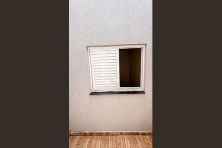 Casa à venda com 143m², 3 quartos e 2 vagas Casa à venda com 143m², 3 quartos e 2 vagasJardim de Inverno