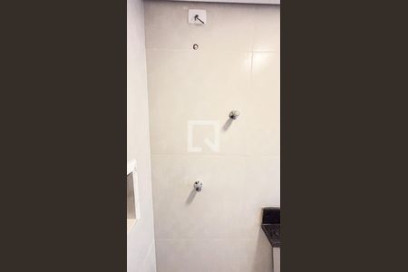 Casa à venda com 143m², 3 quartos e 2 vagas Casa à venda com 143m², 3 quartos e 2 vagasBanheiro