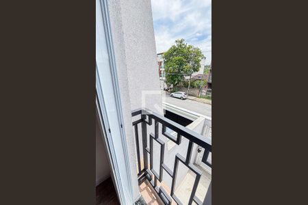 Casa à venda com 143m², 3 quartos e 2 vagas Casa à venda com 143m², 3 quartos e 2 vagasSuite Varanda