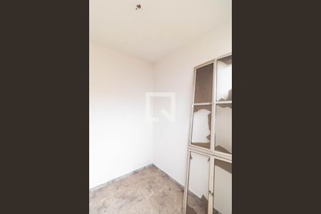 Casa à venda com 169m², 3 quartos e 4 vagas Casa à venda com 169m², 3 quartos e 4 vagasQuarto de Despejo