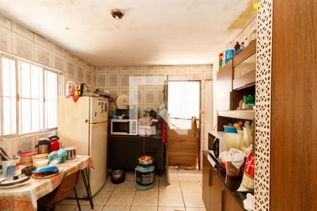 Casa à venda com 450m², 3 quartos e 4 vagas Casa à venda com 450m², 3 quartos e 4 vagasCozinha