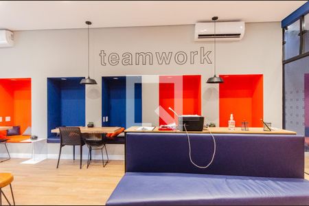 Studio à venda com 27m², 1 quarto e sem vaga Studio à venda com 27m², 1 quarto e sem vagaÁrea comum - Co-Working