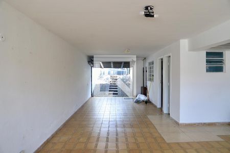 Casa à venda com 180m², 3 quartos e 3 vagasGaragem