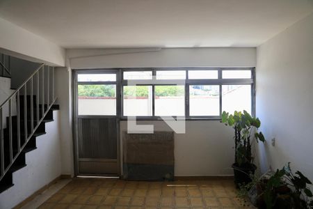 Casa à venda com 180m², 3 quartos e 3 vagasGaragem
