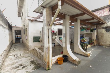 Casa à venda com 168m², 3 quartos e 1 vaga Casa à venda com 168m², 3 quartos e 1 vagaQuintal