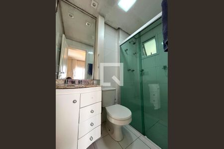 Apartamento à venda com 75m², 3 quartos e 2 vagas Apartamento à venda com 75m², 3 quartos e 2 vagasBanheiro da Suíte