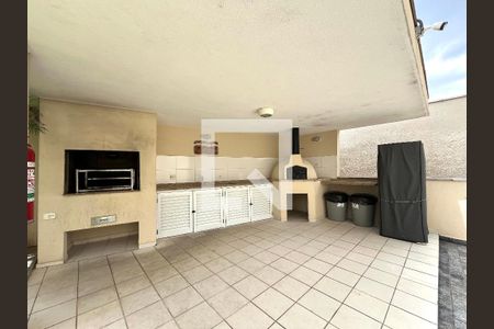 Apartamento à venda com 75m², 3 quartos e 2 vagas Apartamento à venda com 75m², 3 quartos e 2 vagasÁrea comum - Churrasqueira