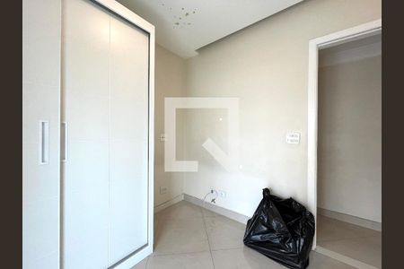 Apartamento à venda com 75m², 3 quartos e 2 vagas Apartamento à venda com 75m², 3 quartos e 2 vagasQuarto 2
