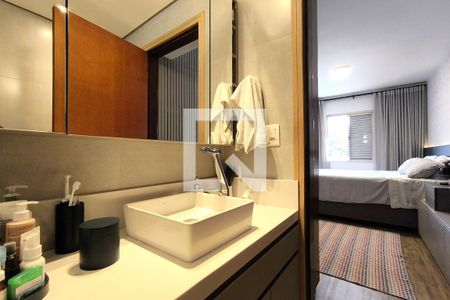 Apartamento à venda com 110m², 2 quartos e 1 vaga Apartamento à venda com 110m², 2 quartos e 1 vagaBanheiro do Quarto 1