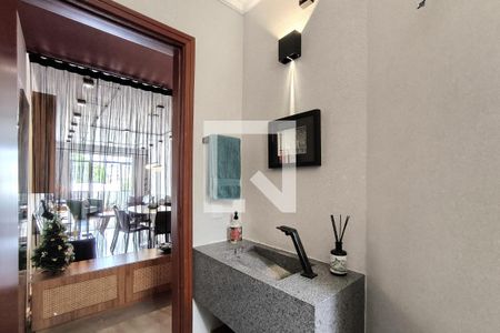 Apartamento à venda com 110m², 2 quartos e 1 vaga Apartamento à venda com 110m², 2 quartos e 1 vagaBanheiro