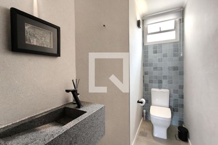 Apartamento à venda com 110m², 2 quartos e 1 vaga Apartamento à venda com 110m², 2 quartos e 1 vagaBanheiro