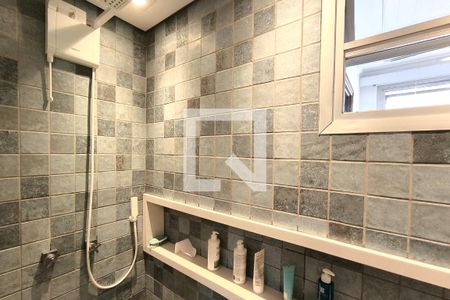 Apartamento à venda com 110m², 2 quartos e 1 vaga Apartamento à venda com 110m², 2 quartos e 1 vagaBanheiro do Quarto 1