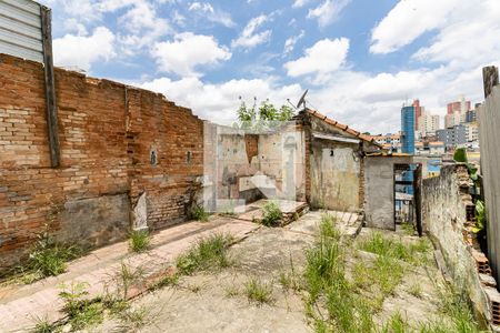 Casa à venda com 330m², 2 quartos e 3 vagas Casa à venda com 330m², 2 quartos e 3 vagasÁrea Livre