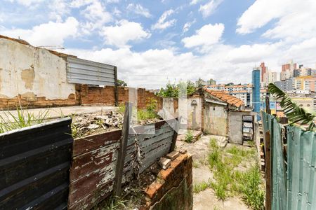 Casa à venda com 330m², 2 quartos e 3 vagas Casa à venda com 330m², 2 quartos e 3 vagasÁrea Livre