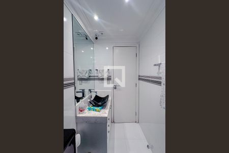 Apartamento à venda com 178m², 3 quartos e 3 vagasBanheiro da Suíte 2