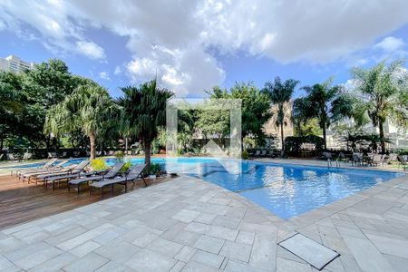 Apartamento à venda com 178m², 3 quartos e 3 vagasÁrea comum - Piscina