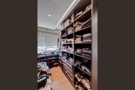 Apartamento à venda com 178m², 3 quartos e 3 vagasQuarto 1 - Suíte