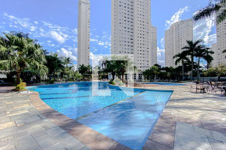 Apartamento à venda com 178m², 3 quartos e 3 vagasÁrea comum - Piscina