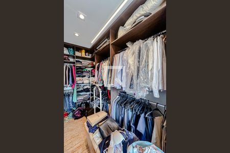 Apartamento à venda com 178m², 3 quartos e 3 vagasQuarto 1 - Suíte