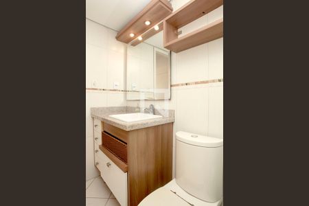 Apartamento à venda com 65m², 2 quartos e 2 vagasBanheiro Quarto 1 Suíte