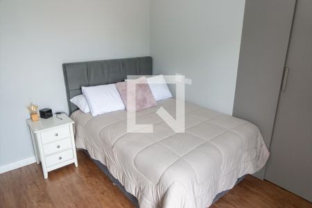 Casa à venda com 244m², 3 quartos e 4 vagas Casa à venda com 244m², 3 quartos e 4 vagasQuarto 3