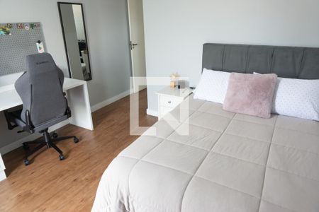 Casa à venda com 244m², 3 quartos e 4 vagas Casa à venda com 244m², 3 quartos e 4 vagasQuarto 3