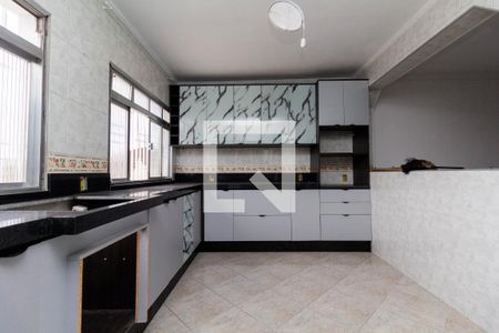 Casa à venda com 304m², 3 quartos e 3 vagasCozinha