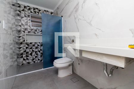 Casa à venda com 304m², 3 quartos e 3 vagasBanheiro 2