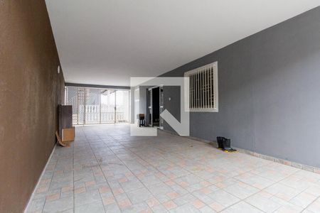 Casa à venda com 304m², 3 quartos e 3 vagasGaragem