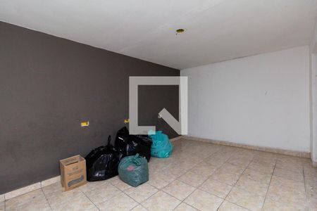 Casa à venda com 304m², 3 quartos e 3 vagasPorão