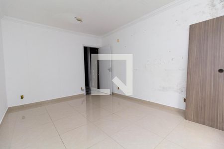 Casa à venda com 304m², 3 quartos e 3 vagasquarto 1 - suíte
