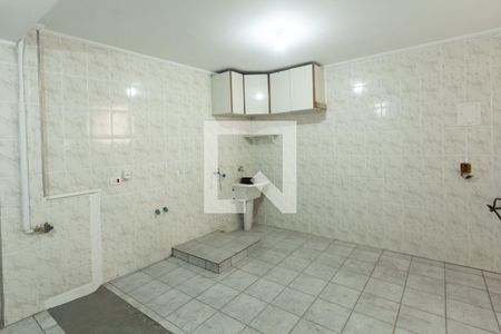 Casa à venda com 203m², 4 quartos e 2 vagas Casa à venda com 203m², 4 quartos e 2 vagasÁrea de Serviço