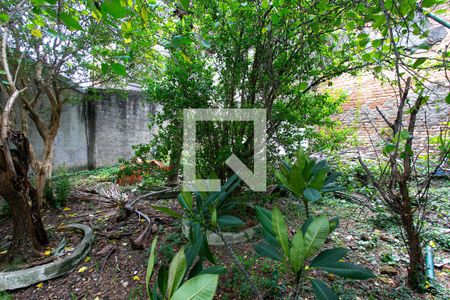 Casa à venda com 520m², 5 quartos e 4 vagas Casa à venda com 520m², 5 quartos e 4 vagasJardim