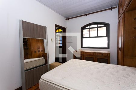 Casa à venda com 520m², 5 quartos e 4 vagas Casa à venda com 520m², 5 quartos e 4 vagasCasa 2 - Quarto 1