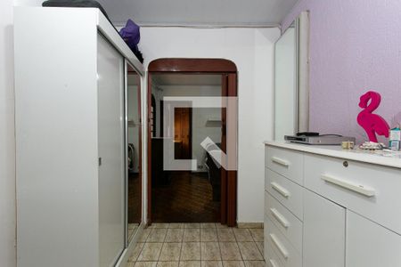 Casa à venda com 520m², 5 quartos e 4 vagas Casa à venda com 520m², 5 quartos e 4 vagasCasa 2 - Quarto 2