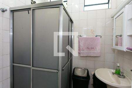 Casa à venda com 520m², 5 quartos e 4 vagas Casa à venda com 520m², 5 quartos e 4 vagasBanheiro de Serviço