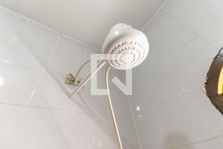 Casa à venda com 195m², 3 quartos e 2 vagas Casa à venda com 195m², 3 quartos e 2 vagasBanheiro Social