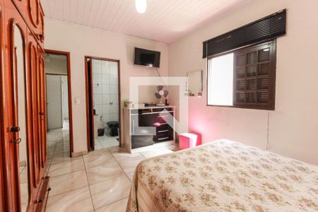 Casa à venda com 195m², 3 quartos e 2 vagas Casa à venda com 195m², 3 quartos e 2 vagasSuíte 2