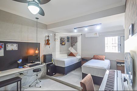 Casa à venda com 250m², 3 quartos e 2 vagas Casa à venda com 250m², 3 quartos e 2 vagasQuarto 1