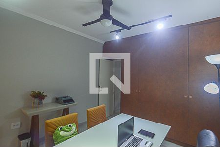 Casa à venda com 250m², 3 quartos e 2 vagas Casa à venda com 250m², 3 quartos e 2 vagasQuarto 2