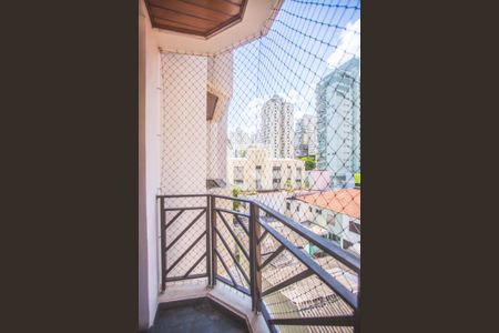 Apartamento à venda com 90m², 3 quartos e 1 vaga Apartamento à venda com 90m², 3 quartos e 1 vagaVaranda