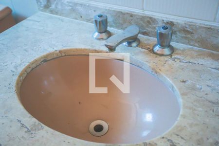 Apartamento à venda com 90m², 3 quartos e 1 vaga Apartamento à venda com 90m², 3 quartos e 1 vagaBanheiro 2