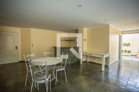 Apartamento à venda com 90m², 3 quartos e 1 vaga Apartamento à venda com 90m², 3 quartos e 1 vagaÁrea comum - Salão de festas