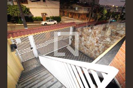 Casa para alugar com 210m², 3 quartos e 6 vagasEntrada