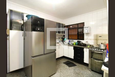 Casa para alugar com 210m², 3 quartos e 6 vagasCozinha