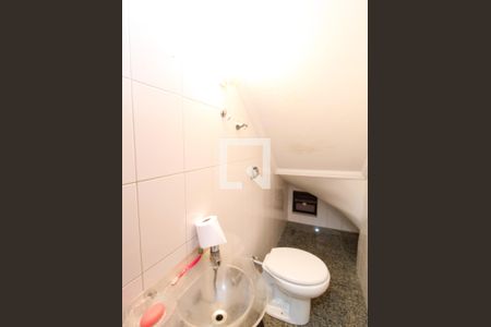 Casa para alugar com 210m², 3 quartos e 6 vagasLavabo