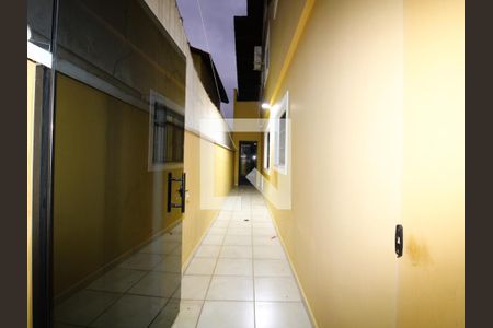 Casa para alugar com 210m², 3 quartos e 6 vagasCorredor Lateral