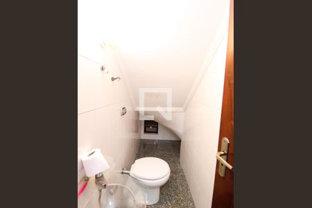 Casa para alugar com 210m², 3 quartos e 6 vagasLavabo